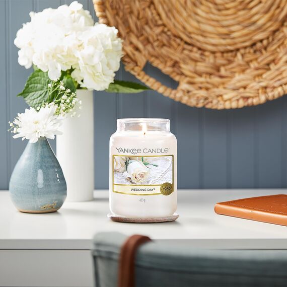 Yankee Candle Duftkerze im Glas (groß) | Wedding Day | Brenndauer bis zu 150 Stunden