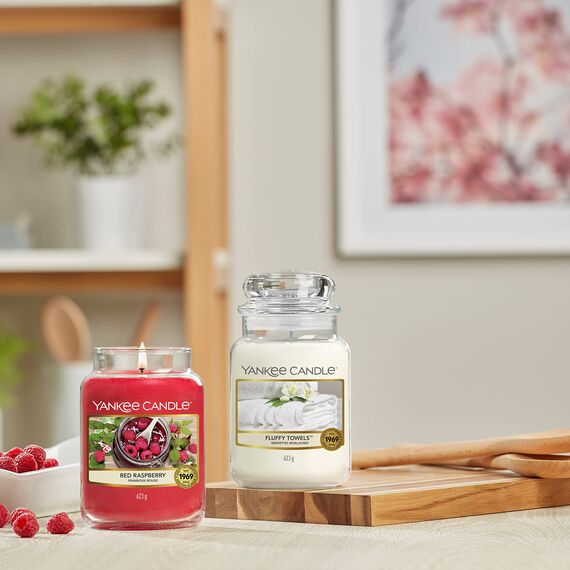 Yankee Candle Duftkerze im Glas (groß) | Red Raspberry | Brenndauer bis zu 150 Stunden | Perfekte Geschenke für Frauen