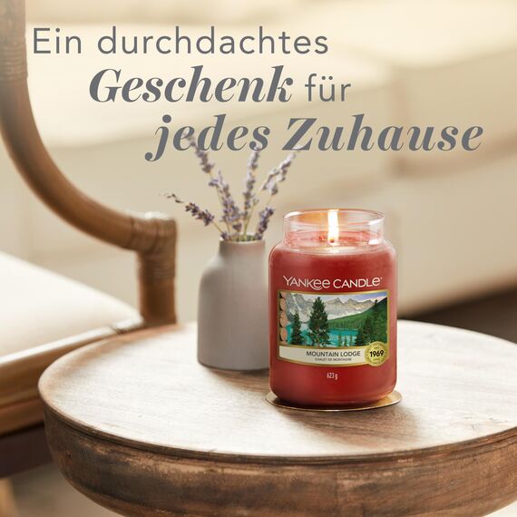 Yankee Candle Duftkerze im Glas (groß) | Mountain Lodge Air | Kerze mit langer Brenndauer bis zu 150 Stunden | Perfekte Geschenke für Frauen