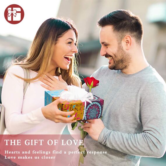 Duftkerzen Geschenkset für Frauen, 4er Duftkerzen Set Natursoja Aromatherapie Kerzen Geschenk für Freundin, Kleine Kerzenset Geschenke für Weihnachtskalender,Muttertag,Valentinstag 2,5 OZ/ST