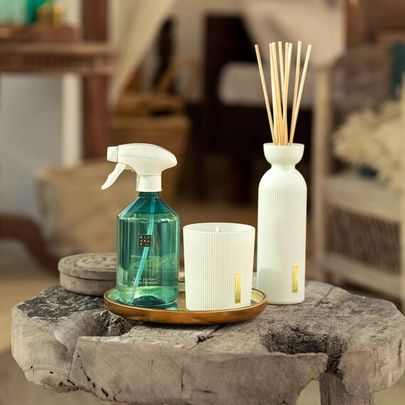 Rituals Raumspray The Ritual of Karma – Lufterfrischer mit Lotus und weißem Tee – entspannender und frischer Raumduft für ein einzigartiges Dufterlebnis – 500 ml