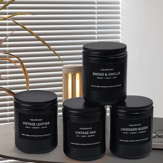 Duftkerzen für Männer, Duftkerzenset Sojawachskerzen für Zuhause Ihn, 4er Pack Herrenduftkerzen Vatertagsgeschenke Geschenke für Männer Düfte von Leder/Eiche/Lavendelholz/Rauchige Vanille