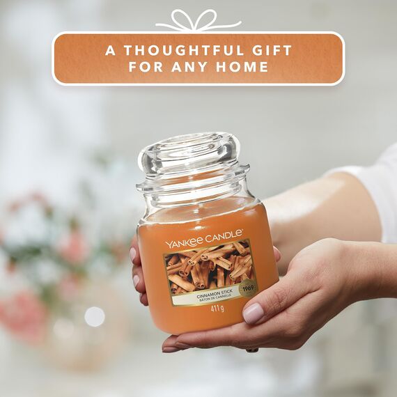 Yankee Candle Duftkerze im Glas (mittelgroß) | Cinnamon Stick | Brenndauer bis zu 75 Stunden