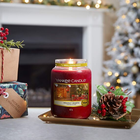 Yankee Candle Duftkerze im Glas (groß) | Holiday Hearth | Brenndauer bis zu 150 Stunden Mit Duft