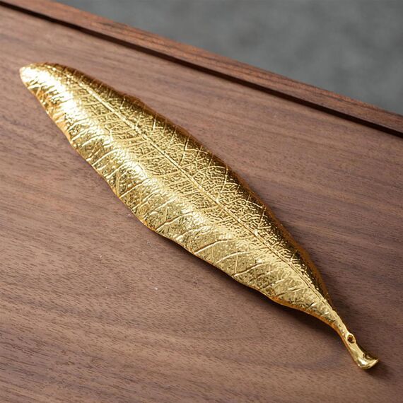 LLMtn 3-teiliges Set, bestehend aus 2 blattförmigen Räuchergefäßen aus Metall und 1 Aschebürste (Gold)