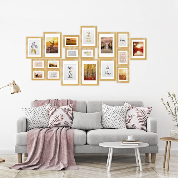 bomoe 18er Bilderrahmen Set – 6x 10x15 cm, 4x 13x18 cm, 4x 18x24 cm, 4x 20x30 cm Fotowand Bilder Set Holz & Kunststoffglas Holzbilderrahmen mit Passepartout Gold