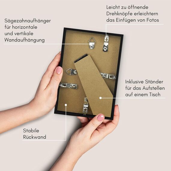 Americanflat Bilderrahmen 10x15 cm in Schwarz - Dünner Rahmen mit Bruchsicheres Glas, Integrierter Ständer, Aufhängung für Wand und Tischplatte - 2er Set