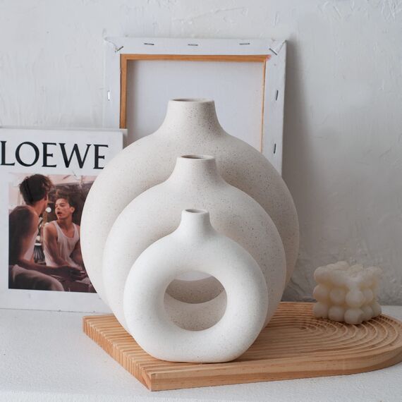 Sawoake Weiße Donut Keramik Vase für Moderne Home Decor, Runde Matte Vasen für Pampasgras, Neutral Boho Nordic Minimalismus Stil Blumenvasen（Groß）