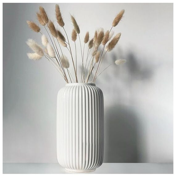 Gerippte Vase Weiß 20 cm Hoch, Modern Blumenvasen aus Keramik für Tischdeko Innenbereich, Deko Vasen für Pampasgras