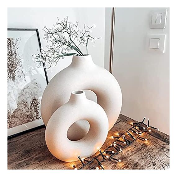 2 weiße Keramik-Blumenvasen für Wohnungsdekoration und Schlafzimmerdekoration, dekorative Vasen für Tischdecke mit Pampasgras
