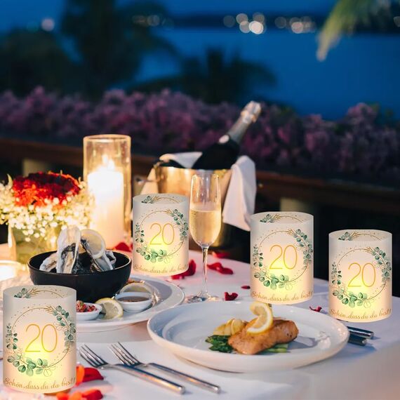 12 Windlicht Tischdeko 20 Geburtstag, Deko 20. Geburtstag Mädchen Junge, Happy Birthday Tischdeko 20. Geburtstags Frau Mann Geeignet für Teelichter oder Kerzen mit Schön DASS Du Da Bist und Eukalyptus