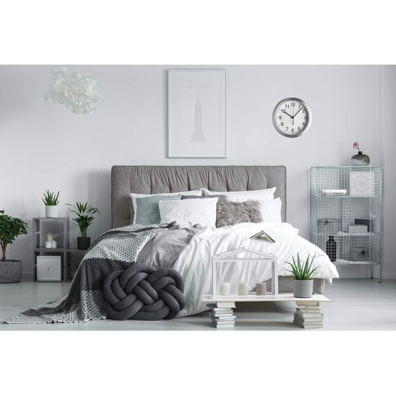 TFA Dostmann Analoge Funk-Wanduhr, 98.1091, mit Aluminium-Rahmen, Funkuhr, Küchenuhr, Schlichtes Design, 25cm Durchmesser, weiß-Silber