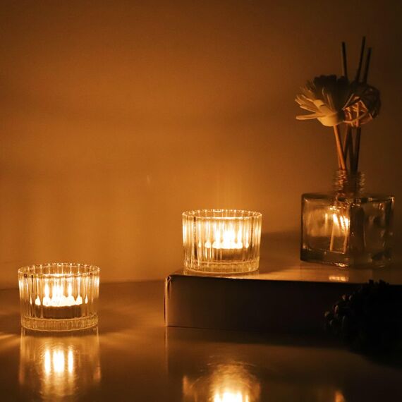 Vohocandle Klare Teelichthalter Glas Set mit 12, Teelichtgläser Vintage für Tischdekoration, Teelichtglas Klein für Hochzeit, Geburtstagsfeier, Windlichter Tischdeko(Klare, 5 cm x 3,5 cm)