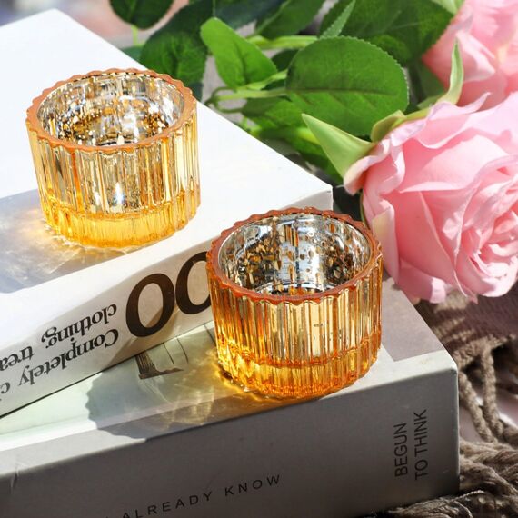 Vohocandle Gold Teelichthalter Glas – 12er Set für Hochzeiten, Teelichtgläser kleine für Windlichter Tischdeko, Teelichtglas für Weihnachten, Geburtstagsfeier, Urlaub, Party (5 × 3,5 cm, Gold)