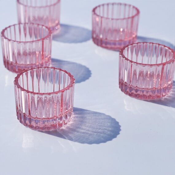 Vohocandle Rosa Teelichthalter Glas für Geburtstagsgeschenke für Mädchen, 12 Stück Teelichtgläser für Tischdekorationen, Kleine Teelichtglas für Votivkerzen und Teelichter (5 cm × 3,5 cm, Rosa)