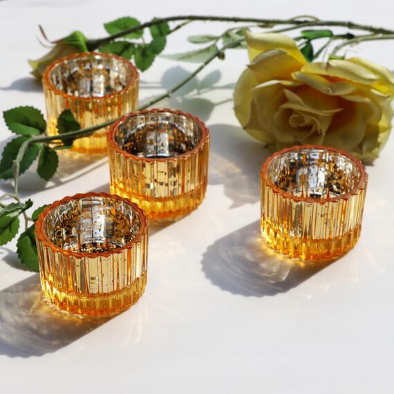 Vohocandle Gold Teelichthalter Glas – 12er Set für Hochzeiten, Teelichtgläser kleine für Windlichter Tischdeko, Teelichtglas für Weihnachten, Geburtstagsfeier, Urlaub, Party (5 × 3,5 cm, Gold)