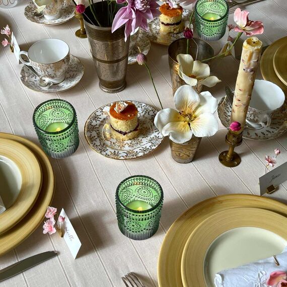 Vohocandle Grüne Teelichthalter im 12er-Set, Votivkerzenhalter für die Tischdekoration bei Hochzeiten, Teelichthalter für den Urlaub