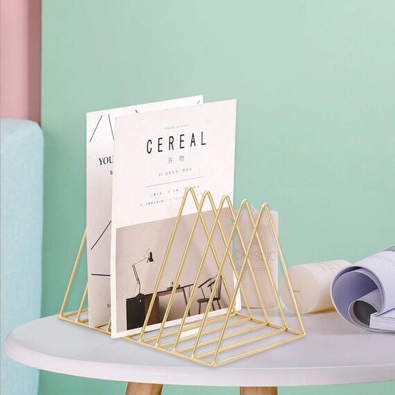 Jinlaili Zeitungsständer Metall, Magazinständer Gold, 9 Steckplätze Dreieck Desktop-Bücherregal, Schallplattenständer Modern, Zeitungshalter für Büro, CD, Magazin