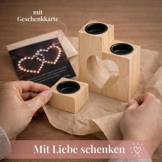 Plogis Herz Teelichthalter aus Holz -Set aus 3 Dekorativen Kerzenständern | Herz Deko & Romantische Kerzen | Geschenk für Freundin, Hochzeit, Familie Muttertagsgeschenk | 15cm Groß aus Ahornholz