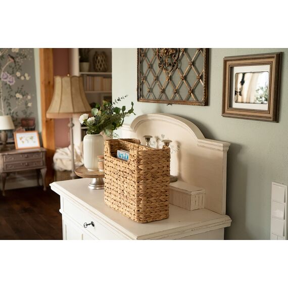 Decorasian Zeitungsständer geflochten aus Wasserhyazinthe – Zeitungskorb mit 2 Fächern – Zeitungshalter mit Unterteilung für Bücher, Zeitschriften und Zeitungen