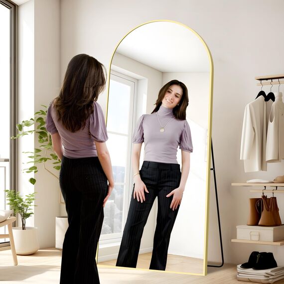 KOCUUY Bogen Standspiegel, 203 x 91 cm Großer Gewölbter Ganzkörperspiegel, Groß Wandspiegel mit Gold Aluminium Rahmen, Hängend, Stehend, Kippbar, für Wohnzimmer, Schlafzimmer und Flure