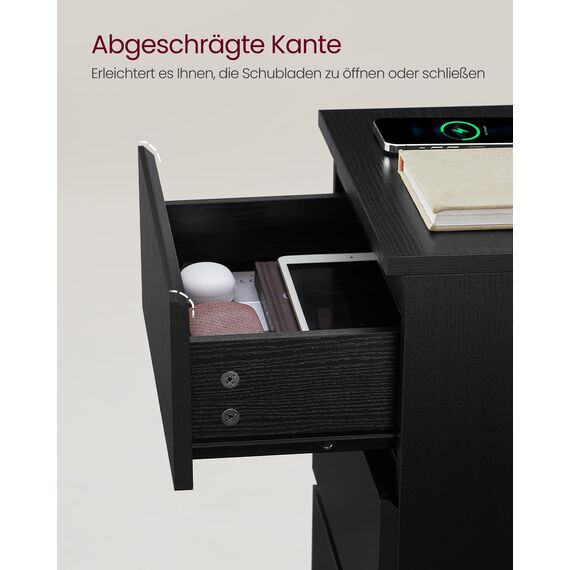 VASAGLE Kailyn Kollektion - Nachttisch mit Steckdosenleiste, Beistelltisch, 3 Schubladen, 2 AC-Steckdosen, 2 USB-A-Anschlüsse, modern, ebenholzschwarz LET631B56