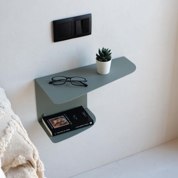 MILUKA Nachtschrank 2er Set Metall Grüne | Nachttisch Hängend 40 x 20 cm, mit 2 Ebenen | Modern Schweberegal perfeckt als Schminktisch, Konsolentisch, Eckregal.