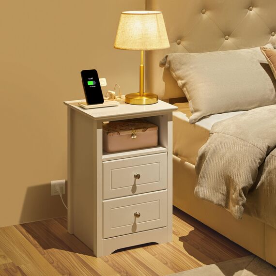 Yaheetech Nachttisch mit Steckdoese und USB-Aschlüssen Beistelltisch Holz 2 Schubladen Nachtschrank Boxspringbett Nachtkommode mit 1 offenes Fach Sofatisch für Wohnzimmer Schlafzimmer, Weiß