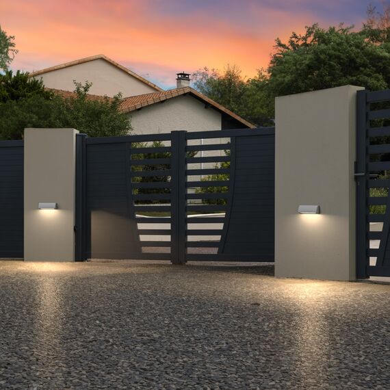 ledscom.de 3 Stück LED Wandleuchte/Treppenlicht SEGIN für außen, IP54, flach, Downlight matt, eckig, 6,2 W, 566lm, warmweiß