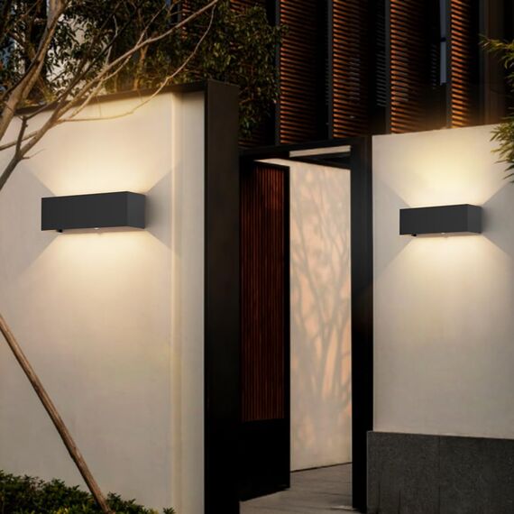 Klighten 30W Außenlampe mit Bewegungsmelder, 2PCS Aussenleuchten mit bewegungsmelder Einstellbarer Lichtstrahl, Außenwandleuchte mit Bewegungsmelder Außen/Innen für Garten, IP65,3000K, Anthrazit