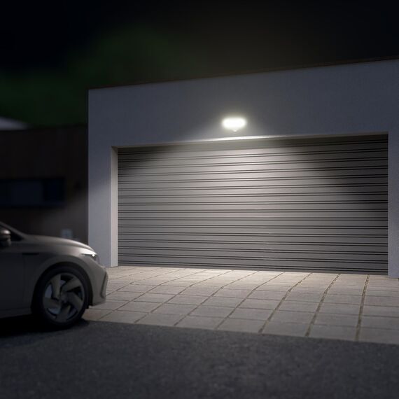 SSC-LUXon NORSU Außenleuchte mit Bewegungsmelder Doppel Strahler - Aussenlampe inkl. Eck-Adapter & Dämmerungssensor IP65 neutralweiß