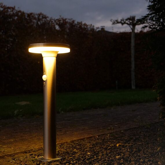 Proventa | Design Solar LED-Leuchte mit Bewegungsmelder | Außenleuchte mit Bewegungsmelder | Außenlampen | Wandleuchte | Pfostenleuchte | Gehwegleuchte | Außenleuchte | Solarleuchten | 6 W | 600 Lumen