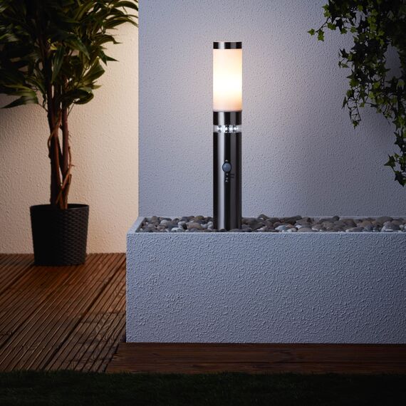 Lightbox Pollerleuchte für den Außenbereich - Spritzwassergeschützte Sockelleuchte mit Dämmerungsschalter für LED-Kranz - Stehleuchte mit einstellbarem Bewegungsmelder - Metall/Kunststoff Edelstahl