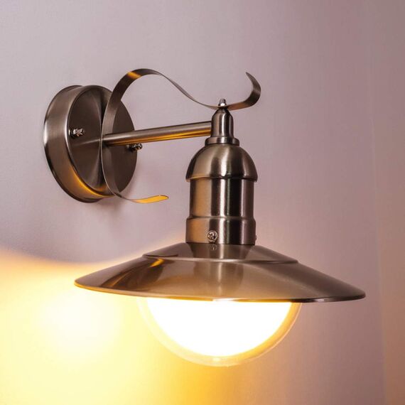 HOFSTEIN Außenwandleuchte Broni, Außenwandlampe aus Metall/Kunststoff in Edelstahlfarben/Klar, Wandleuchte Down außen im Landhaus/Retro/Vintage-Stil, E27, IP44, Hof, Außenbereich, Terrasse, Haustür