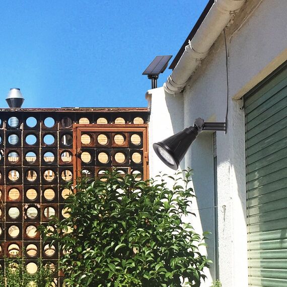 T-SUN 7 LED Solarstrahler Solarleuchten, 2-in-1 Wasserdicht Solar Gartenleuchten Solarlampe Außen Wandleuchte mit 3M Kabel, 7 Farbwechsel Gartenbeleuchtung(Lange Drücken Sie 3s, um einzuschalten)