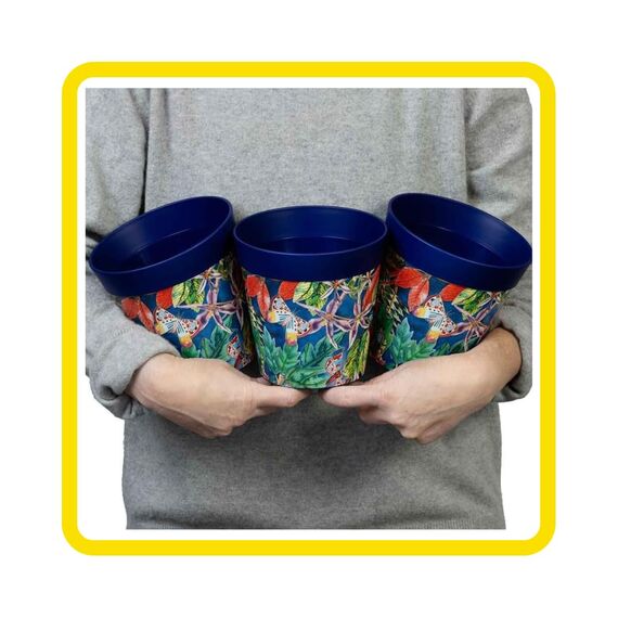 Hum Flowerpots, 15 cm Set mit 3 verschiedenen Mustern, Farben und Größen, Kunststoff-Pflanztöpfe, für Innen- und Außenbereich, Blaue Blätter