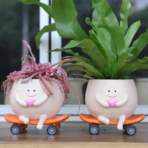 UMESONG Smily Face Blumentopf aus Kunstharz mit Drainageloch für Perlenkette, Sukkulenten, Skateboard, Zimmer- und Außensukkulenten, Geschenkidee für Mutter und Weihnachten