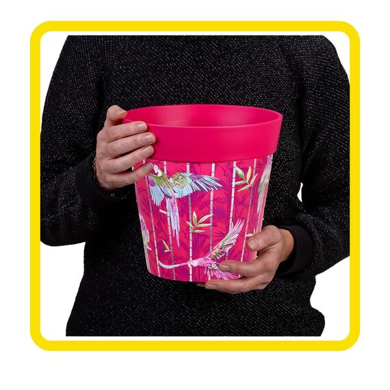 Hum Flowerpots, 22 cm, 3er-Set, in Verschiedenen Farben und Mustern, Blumentöpfe aus Kunststoff für Drinnen und Draußen, Rosa Papageien