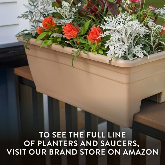 The HC Companies Pflanzkasten für Deckgeländer mit abnehmbaren Ablaufstopfen, Leichter und wetterfester Kunststoff-Blumenkasten, Balkon-Pflanzgefäße für Geländer und Zaun (61 cm, Ton)