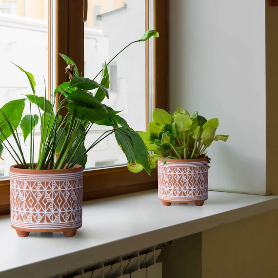 D'vine Dev Set mit 2 Terrakotta-Pflanztöpfen, 10,2 cm & 15,2 cm, Design Pflanztopf mit Drainageloch, Savannen-Webart, Terrakotta/Weiß, 31-953-G-1