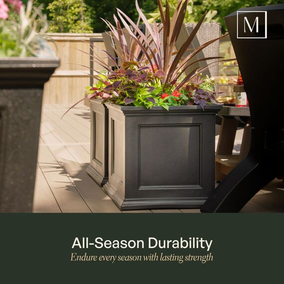 Mayne Fairfield quadratischer Übertopf für Blumen, selbstbewässernd, witterungsbeständig, langlebiges Outdoor-Design für Terrasse, Veranda oder Eingangsbereich, 50,8 cm