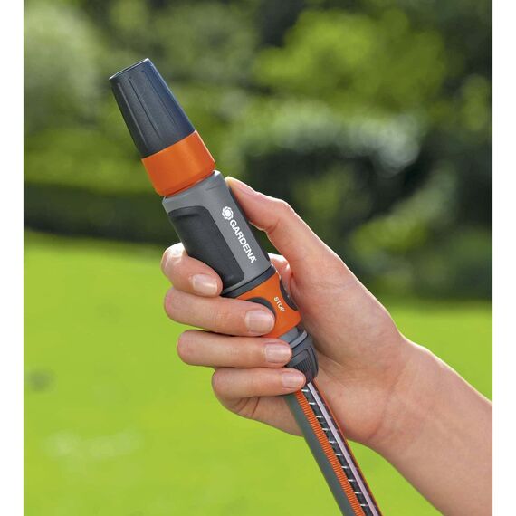 Gardena Grundausstattung mit Anschlussteilen für 13 mm (1/2 Zoll)- und 15 mm (5/8 Zoll)-Schläuche: Wasserhahn Anschluss-Set mit Reinigungsspritze (18291-20)