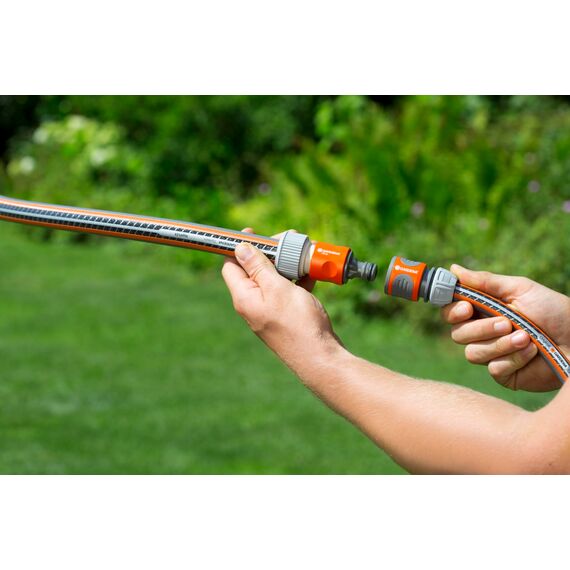 Gardena Profi-System-Übergangsstück mit Wasserstop: Schlauchstück zum Anschluss am Schlauchende, geeignet für 19 mm (3/4 Zoll)-Schläuche (2814-20)