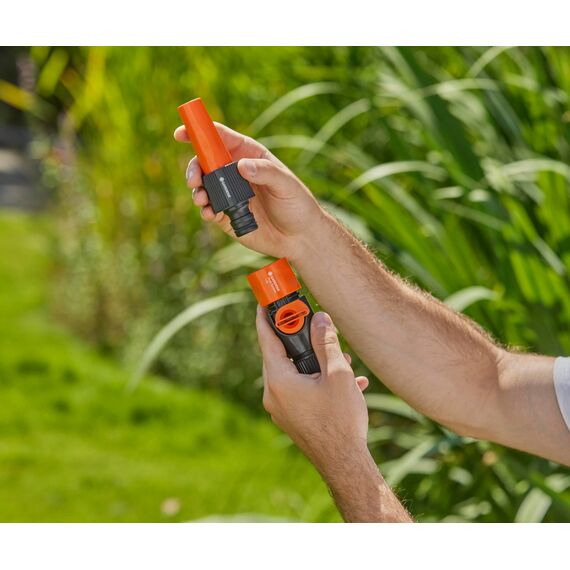 Gardena Profi-System-Regulierstop: Das Gardena Schlauchstück zur bequemen Wasserregulierung am Schlauchende, Gerätewechsel bei Wasserdruck (2819-20)