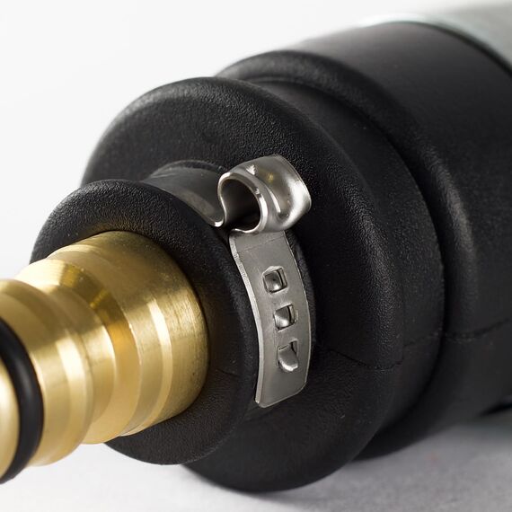 C.K Wasserhahnanschluss aufsteckbar | 20-30 mm Durchmesser | Massives Messing | Sicher & Strapazierfähig | Sicheres Fixieren | Robust & Korrosionsbeständig, Schwarz/Silber/Gold