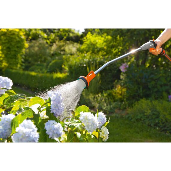 Gardena Classic Gießstab: Robuste Gartenbrause für schonendes und gleichmässiges Brausen, 75 cm lang, mit weichem Brausestrahl, Frostschutz (18332-20)