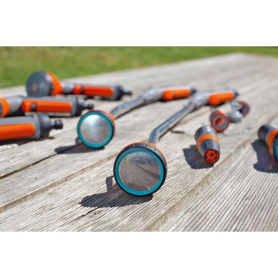 Gardena Classic Gießstab: Robuste Gartenbrause für schonendes und gleichmässiges Brausen, 75 cm lang, mit weichem Brausestrahl, Frostschutz (18332-20)