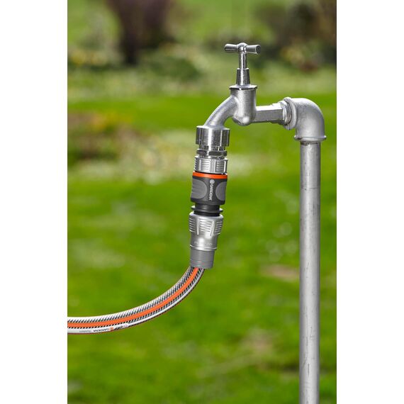 Gardena Premium Schlauchverbinder 13 mm (1/2 Zoll) - 15 mm (5/8 Zoll): Adapter für Schläuche an Wasserhahnkupplung, hohe Schlauchhaltekraft, frostsicher, verpackt (18255-20)