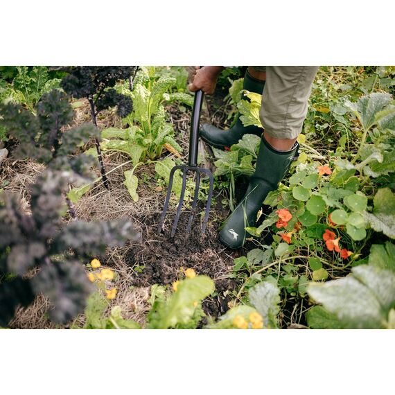 Fiskars Spatengabel für harte, steinige Böden, Mit 4 Zinken, Länge 120 cm, Hochwertige Stahl-Zinken/Kunststoff-Stiel, Schwarz/Orange, Solid, 1070673