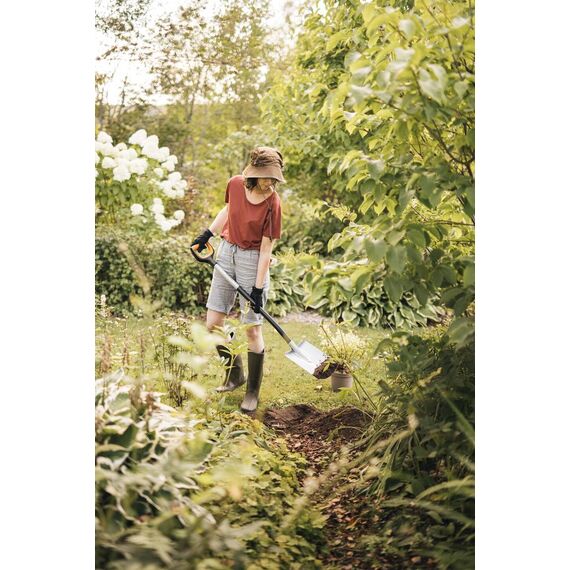 Fiskars Gärtnerspaten für weiche, steinarme Böden, Rund, Länge: 120 cm, Verstärktes Borstahl-Blatt, Schwarz/Orange, Xact, 1066730